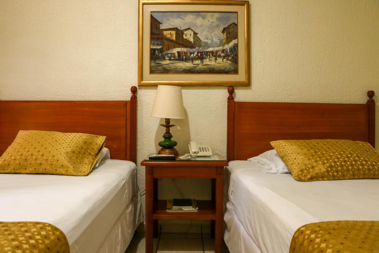 Serena Escalon Hotel San Salvador