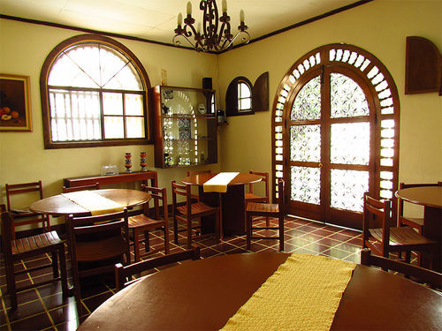 Serena Escalon Hotel 4*